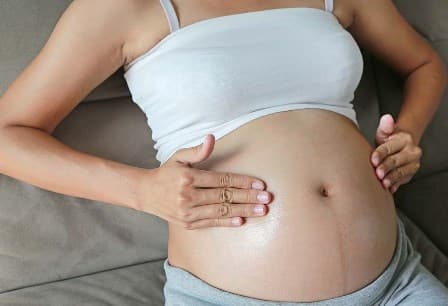 Những hành động tưởng vô hại của mẹ bầu nhưng khiến thai nhi dây rốn quấn cổ