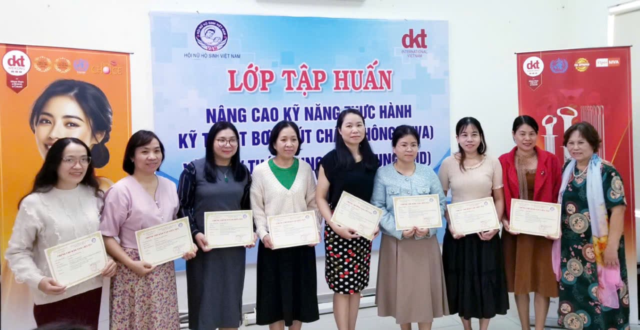 Tổ chức lớp đào tạo “Nâng cao kỹ năng thực hành kỹ thuật bơm hút chân không (MVA) và đặt/ tháo dụng cụ tử cung (IUD)” tại Trung tâm đào tạo Hội Nữ Hộ Sinh Việt Nam ,Thành phố Huế