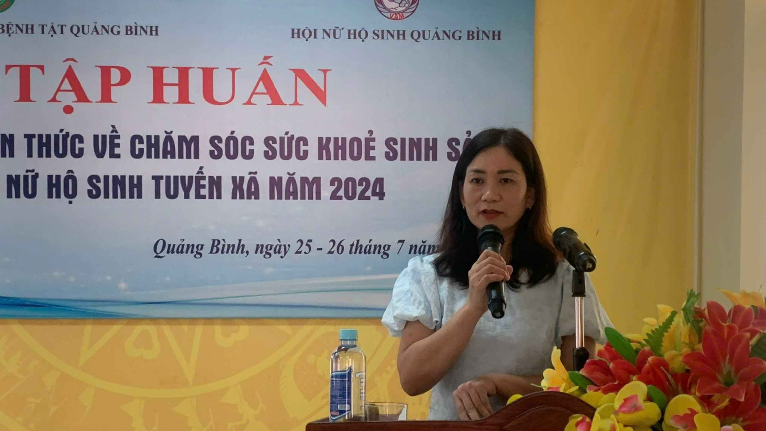 Tập huấn cập nhật kiến thức về Chăm sóc sức khỏe sinh sản