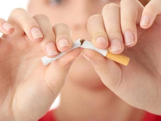 Tác hại của khói thuốc lá đối với bà bầu và thai nhi