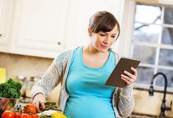 Lắng nghe cơ thể – cách nhận biết dấu hiệu mang thai sớm mà không cần thử que