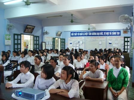 Chùm hoạt động chào mừng ngày Quốc tế phụ nữ 8/3