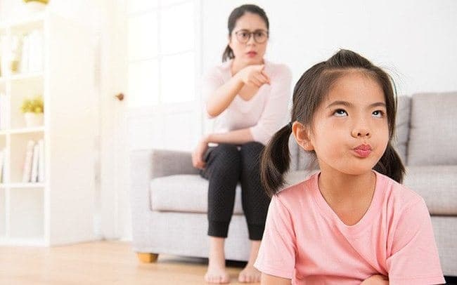 Cách dạy trẻ 3 tuổi bướng bỉnh hiệu quả bố mẹ cần biết